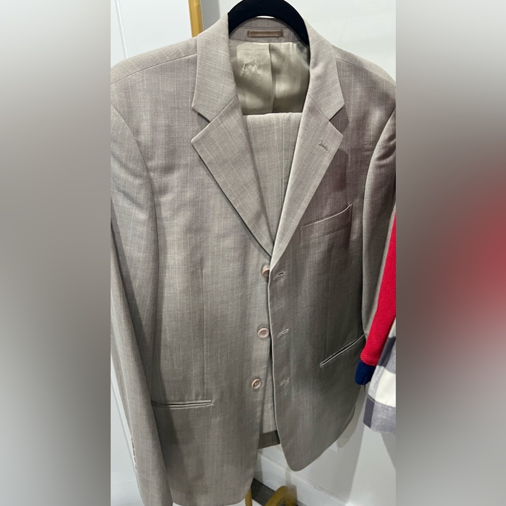 Men’s suit